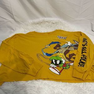 Looney Tunes XL Yellow Graphic Crop T-shirt